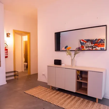 Daire Rivoluzione9 Spacious And